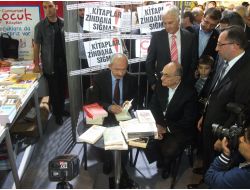 Kılıçdaroğlu’ndan Balbay, Özkan Ve Yalçın’a İmzalı Kitap