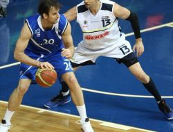 Fenerbahçe Ülker: 103 - Türk Telekom: 81