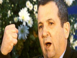 İsrailli Bakan Barak istifa etti!