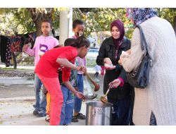 Burdur'daki Somalililer Aşureyi İlk Kez Tattı