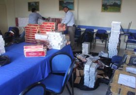 VEZİRKÖPRÜ'DE KAÇAK SİGARA OPERASYONU