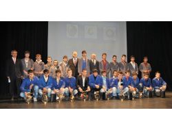 Umut Yıldızı Umut Oldu, 24 Çocuk Hayatlarında Yeni Bir Sayfa Açıyor