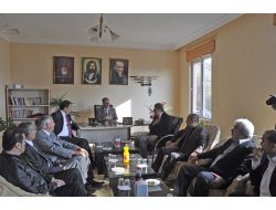 Milletvekili Pakdil, Cemevinde İftar Açtı