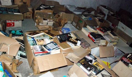 Ankara'da 225 bin liralık korsan kitap