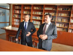 Gölbaşı Anadolu Lisesi'nden Başkan Odabaşı'na Kütüphane Teşekkürü