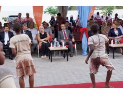 Bakan Eker'den Tanzanya’daki Türk Okuluna Ziyaret