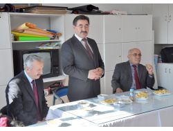 Başkan Odabaşı'ndan Tek Ortaokulu'na Ziyaret