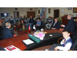 Başkan Özgan, Kozanlı Satranç Şampiyonlarını Kabul Etti