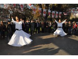 Mhp’liler Vatandaşa Aşure Dağıttı