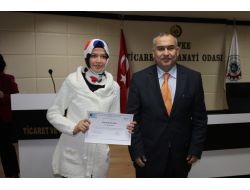 Girişimcilik Kursunu Tamamlayanlar Sertifikalarını Aldı