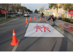 Beylikdüzü Belediyesi’nden Yaya Geçitlerine Şablon Uygulaması