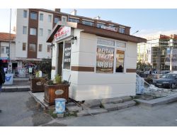 Gölbaşı'nda Taksi Durağının Dış Cephesi Yenilendi