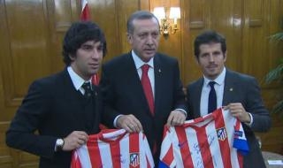 "Burada berber yok galiba"