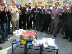 Gökçe-der Aşure Dağıttı