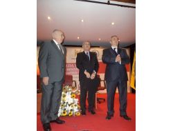 Durmuş Yılmaz: Cari Açıksız Büyüme Önemli