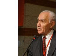 Burkay: Bdp'lilerin Dokunulmazlığının Kalkması Sorunu Çözmez, Gerilimi Büyütür