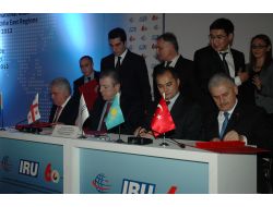 Bakan Yıldırım’dan Karadeniz Ülkelerine Otoyol Çağrısı