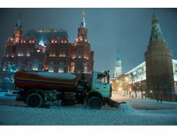 Kızıl Meydan Beyaza Büründü, Moskova Son 50 Yılın En Fazla Karını Bekliyor