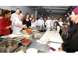 11 Ülkeden 38 Şef Aşçı Gaziantep'te Türk Yemeği Yapmayı Öğrenecek