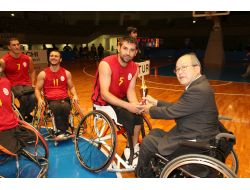 Galatasaray Tekerlekli Sandalye Basketbol Takımı Hayranlarıyla Buluşuyor
