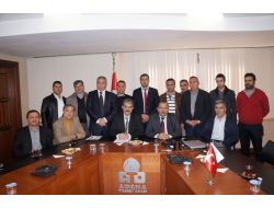 Forma Üreticileri: Kıyafet Serbestisi 5 Milyar Dolarlık Sektörü Yok Edecek