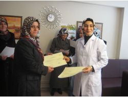 Sodes Destekli Yemek Kursu Gören 12 Ev Kadınına Sertifika