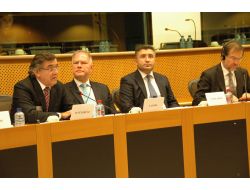 "Türk Televizyon Yayıncılığı Ab'ye Hazır"