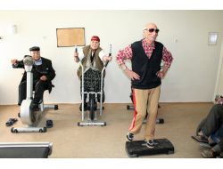 Huzurevi Sakinlerinden ‘Gangnam Style’ Şov