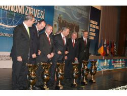 Arınç: Türkiye Ve Balkanların Başarı Ve Geleceği Ortak (2)