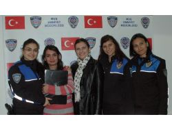 Durmaz, İşitme Engelli Cansu’yu Azmi İçin Ödüllendirdi