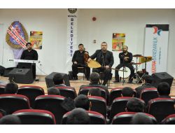 Ses Sanatçısı Gökmen, Bingöl'de Öğrencilerle Buluştu