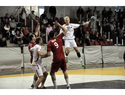 Beşiktaş: 37 - Haslum Hk: 25