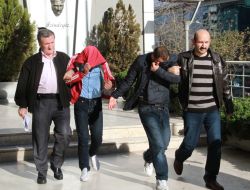 KAPTILAR AMA KAÇAMADILAR