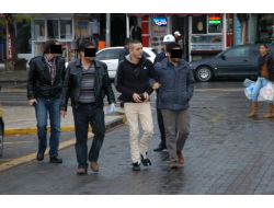 Uşak’ta 200 Adet Uyuşturucu Nitelikli Hap Ele Geçirildi