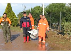 Selde Kaybolan Yaşlı Kadın Ölü Bulundu