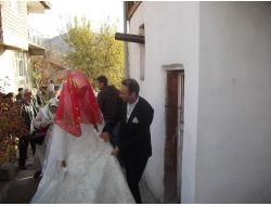 GÖYNÜK'E CEZAYİRLİ GELİN