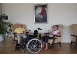 Avrupalı Engelliler Kış Tatillerini Antalya'da Geçiriyor