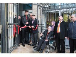 Camideki Engelli Asansörü Dünya Engelliler Günü'nde Hizmete Girdi