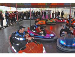 Kozan’da Engelliler Lunaparkta Eğlendi