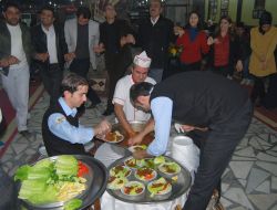 Batman Valisi Arslan: Engelliler Evlerine Hapsolmamalı