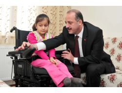 Başkan Akgül'den, Minik Esmanur'a Akülü Sandalye