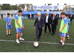 Engelliler, Demirspor Altyapı Oyuncularıyla Maç Yaptı