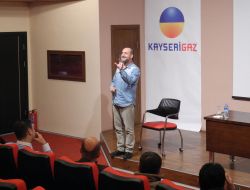 Çocuklar Fikirlerine Değer Verilirse Kendisini Değerli Hisseder