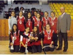 Gonca Anadolu Lisesi Basketbol Takımı İl İkincisi Oldu