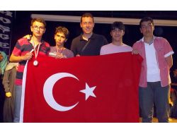 Özel Sultan Murat Koleji Dünya 2. Ve 3'lüğünü Elde Etti