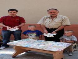 Gemici Olarak Gittiği Ülkelerden Topladığı Paralarla Koleksiyon Yaptı!