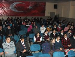 Öğrencilere Kariyer Ve Motivasyon Semineri Verildi