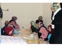 Nevşehir'de İhtiyaç Sahibi Öğrenciler Yararına Kermes Açıldı