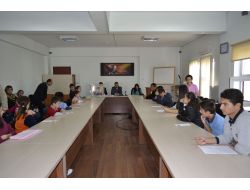 Öğrenciler Meclis Başkanlığı Seçimini Yaptı