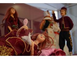 Maraşlı Bayanlar Geven Otunu Kullanarak Mükemmel Bebekler Yapıyor